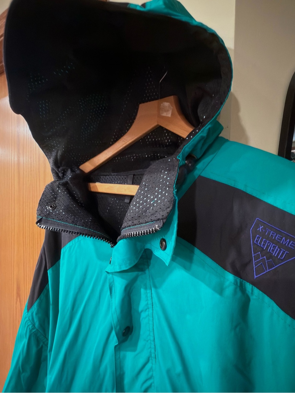 Men's Teal and Black Ski Jacket with Hooded Shell
